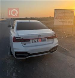 بي ام دبليو الفئة 7